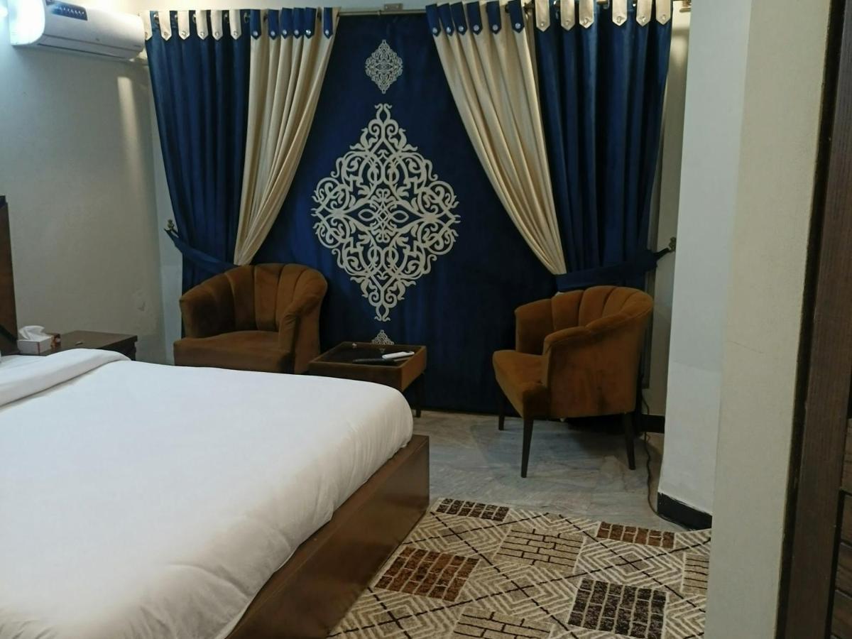 Отель Bed & Breakfast Исламабад Экстерьер фото