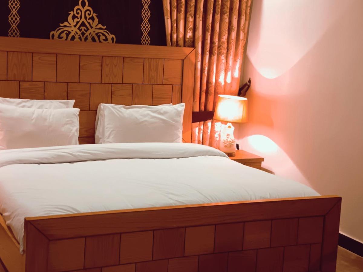Отель Bed & Breakfast Исламабад Экстерьер фото