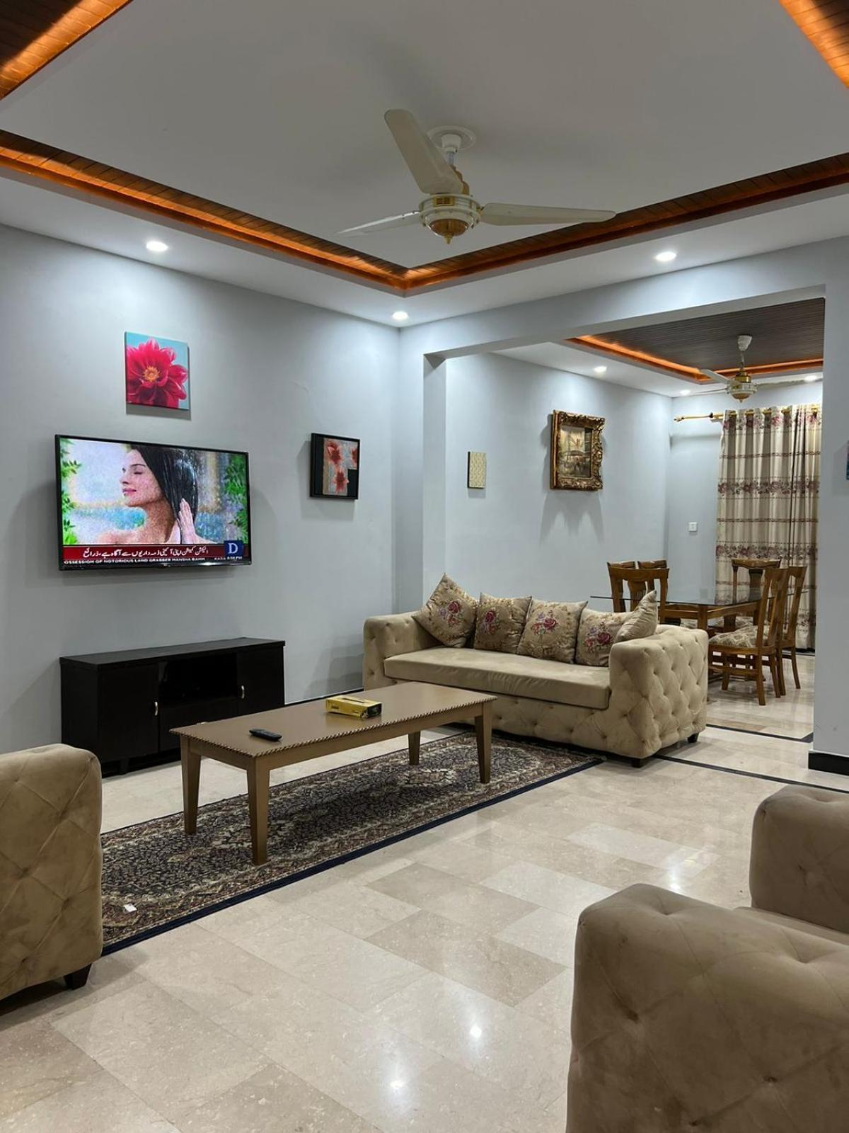 Отель Bed & Breakfast Исламабад Экстерьер фото
