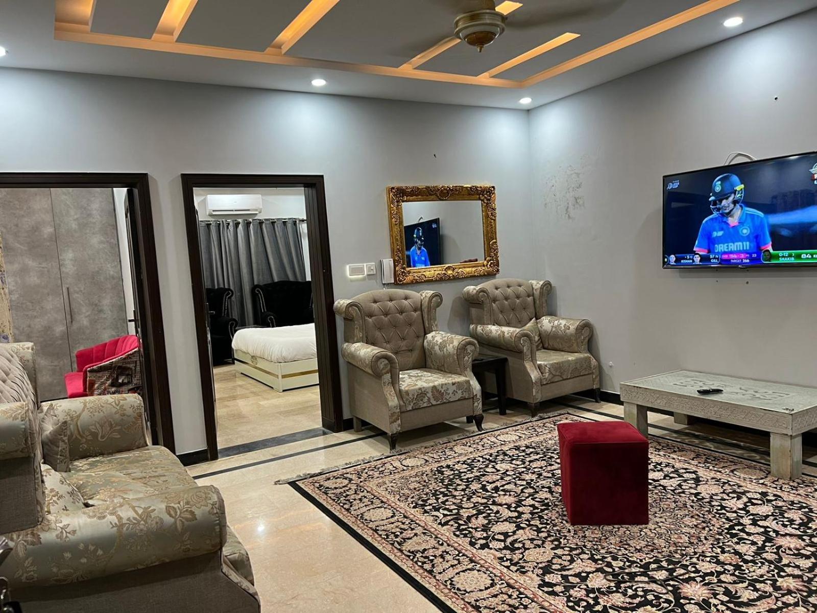 Отель Bed & Breakfast Исламабад Экстерьер фото